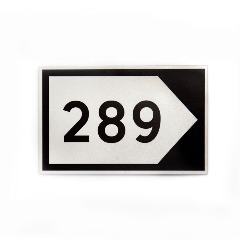 Husnummer på tilvisningsskilt - enkeltsidig  16x25 cm